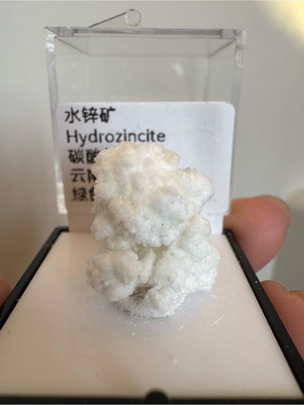 Hydrozincite